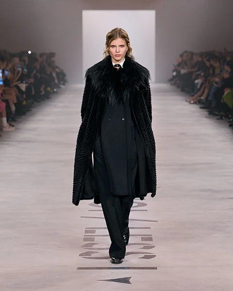 N°23 FENDI