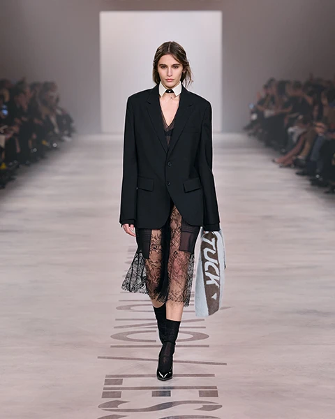N°24 FENDI