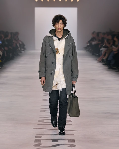 N°43 FENDI