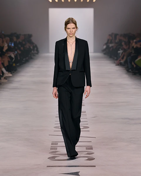 N°71 FENDI