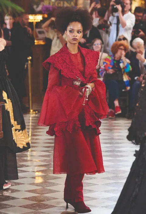 Franck Sorbier — Le Parfum des Globe Trotteuses — Haute Couture Winter 2026–2027 — Look N°13
