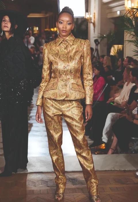 Franck Sorbier — Le Parfum des Globe Trotteuses — Haute Couture Winter 2026–2027 — Look N°15