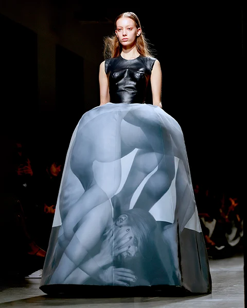 N°1 HAYELI - HAYELI — WHEN FASHION BECOMES A LIVING CANVAS