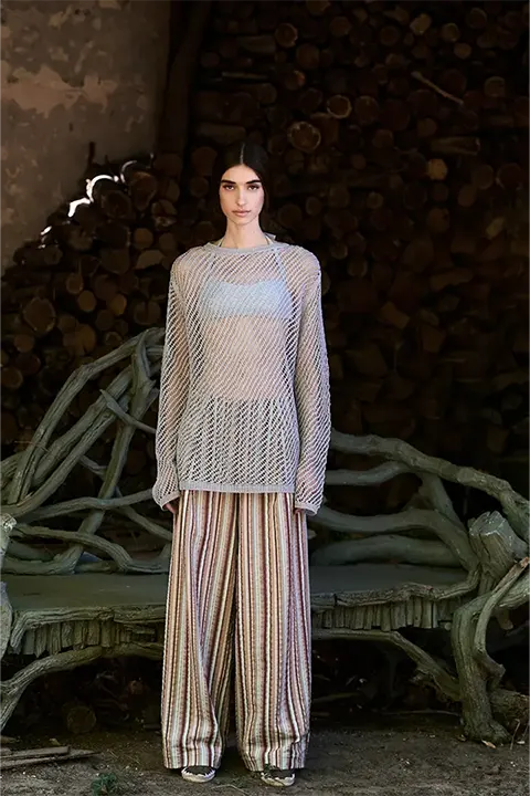 Detail view of Look N°11 from Junko Shimada Spring/Summer 2027.