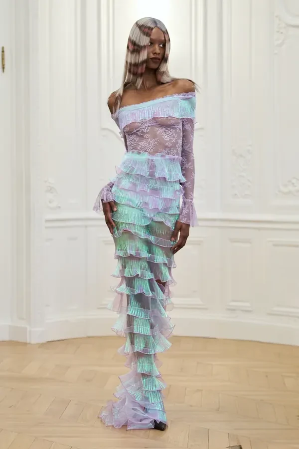 N°25 Peet Dullaert Fall/Winter 2026 Couture runway look