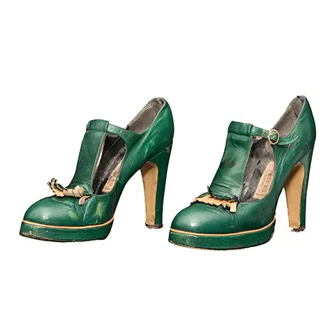 No. 10 — PÉNÉLOPE BLANCKAERT — WHERE FASHION LIVES AGAIN