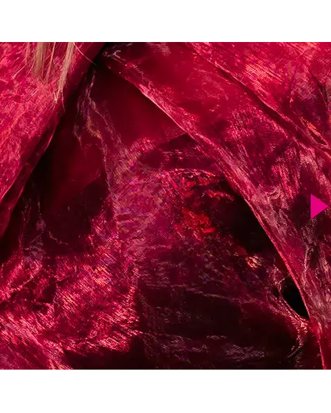 N°11 SORO - The Art of Wearing a Message