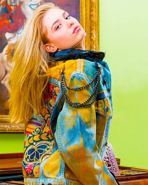 N°14 SORO - The Art of Wearing a Message