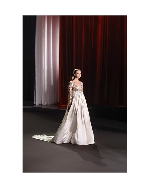 Look N°7 from the STÉPHANE ROLLAND Haute Couture Fall/Winter 2026–2027 collection.