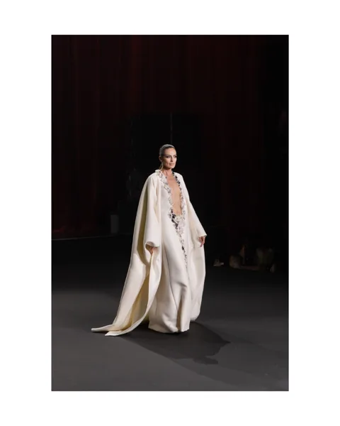 Look N°31 from the STÉPHANE ROLLAND Haute Couture Fall/Winter 2026–2027 collection.