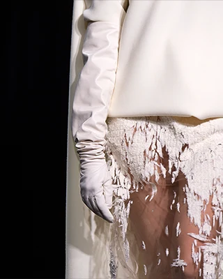 Look N°2 from the STÉPHANE ROLLAND Haute Couture Fall/Winter 2026–2027 collection during Paris Haute Couture Week.