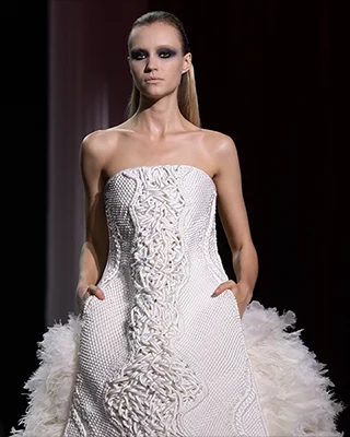 Look N°5 from the STÉPHANE ROLLAND Haute Couture Fall/Winter 2026–2027 collection during Paris Haute Couture Week.