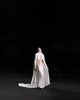 Look N°19 from the STÉPHANE ROLLAND Haute Couture Fall/Winter 2026–2027 collection during Paris Haute Couture Week.
