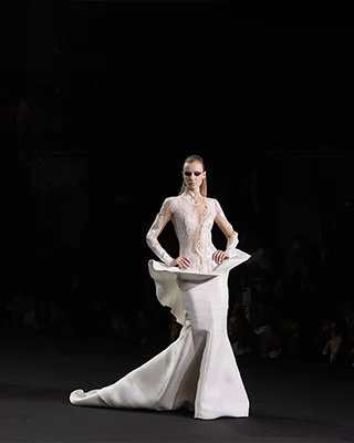 Look N°29 from the STÉPHANE ROLLAND Haute Couture Fall/Winter 2026–2027 collection during Paris Haute Couture Week.