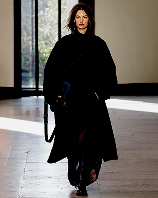 N°7 UJOH ANTITHESIS