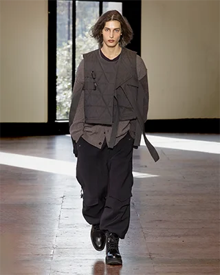 N°8 UJOH ANTITHESIS