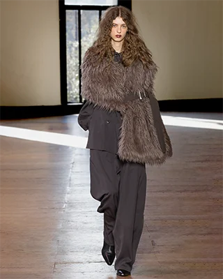 N°17 UJOH ANTITHESIS