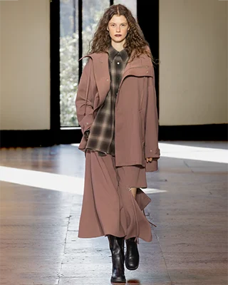 N°19 UJOH ANTITHESIS