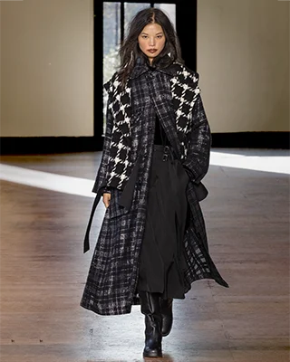 N°44 UJOH ANTITHESIS