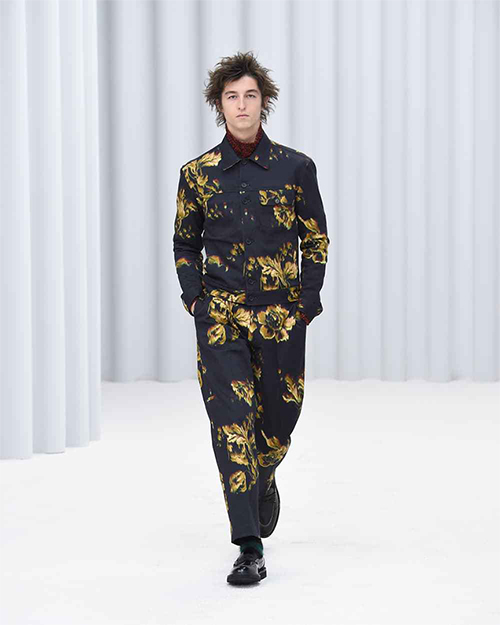 02 PAUL SMITH 2021 AUTUMN-WINTER MEN COLLECTION -  “New & Reixed Versions From Paul Smith Classics”