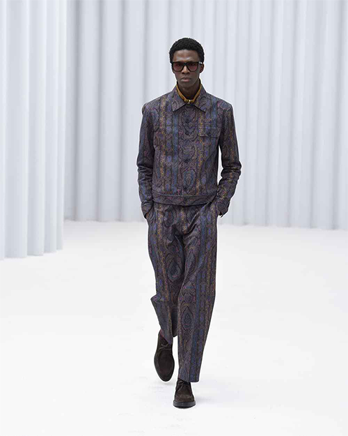 07 PAUL SMITH 2021 AUTUMN-WINTER MEN COLLECTION -  “New & Reixed Versions From Paul Smith Classics”