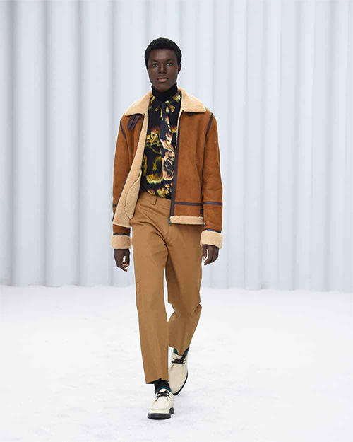 19 PAUL SMITH 2021 AUTUMN-WINTER MEN COLLECTION -  “New & Reixed Versions From Paul Smith Classics”