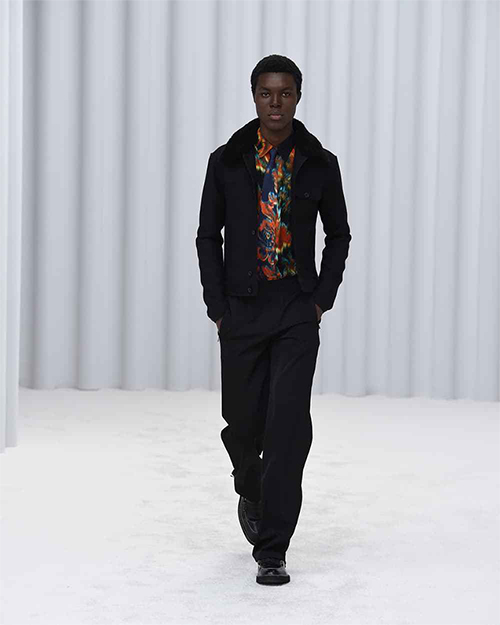 30 PAUL SMITH 2021 AUTUMN-WINTER MEN COLLECTION -  “New & Reixed Versions From Paul Smith Classics”