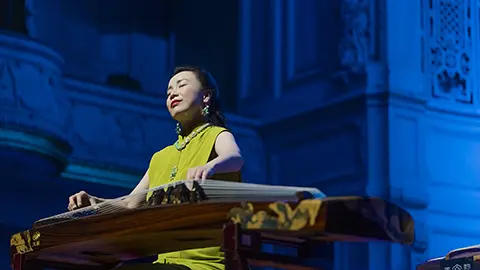 Look N°4 from Lu Jing - Soulful Ambassador of Chinese Musical Heritage