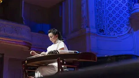 Look N°7 from Lu Jing - Soulful Ambassador of Chinese Musical Heritage
