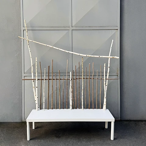 N°1 “TRÔNES 2” — The Seat of Power Reimagined