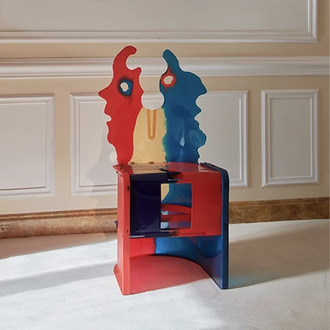 N°8 “TRÔNES 2” — The Seat of Power Reimagined