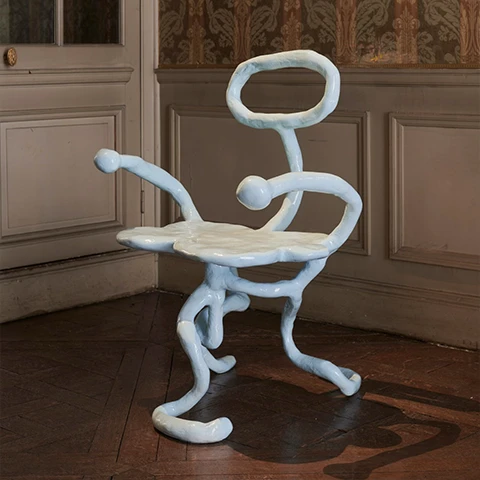 N°19 “TRÔNES 2” — The Seat of Power Reimagined