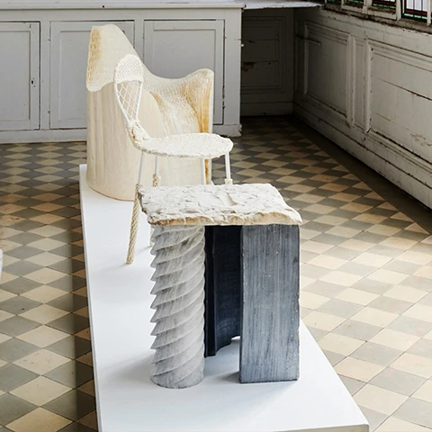 N°24 “TRÔNES 2” — The Seat of Power Reimagined