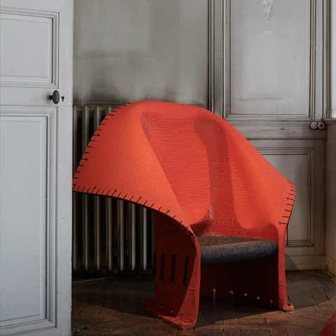 N°27 “TRÔNES 2” — The Seat of Power Reimagined