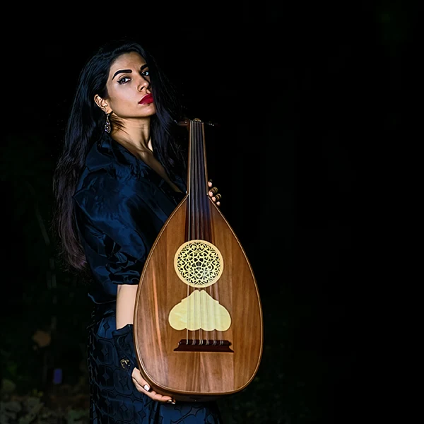 N°1 - MARJAN RAVANDI