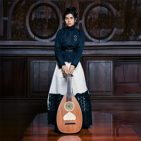 N°4 - MARJAN RAVANDI