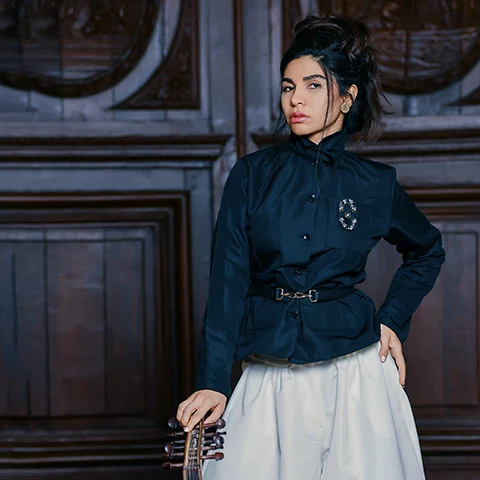 N°5 - MARJAN RAVANDI