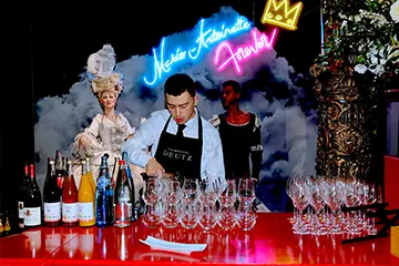 N°8 RICHARD ORLINSKI - A NIGHT TO REMEMBER AT THE MUSÉE GRÉVIN