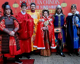 No. 2 — 当火马年庆典席卷香榭丽舍大街