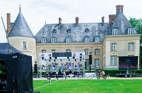 ROYAL JUMP - CHÂTEAU DE BERTICHÈRES