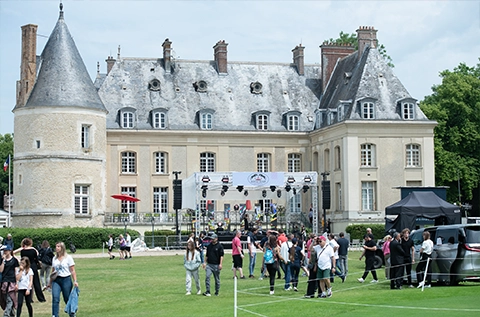 ROYAL JUMP - CHÂTEAU DE BERTICHÈRES