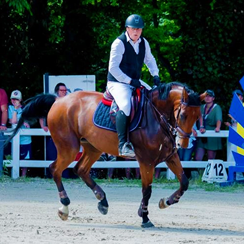N°17 ROYAL JUMP - CHÂTEAU DE BERTICHÈRES